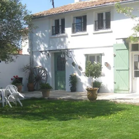 Seville - Piscine Chauffee - Mas Saint-louis Guest house 3*