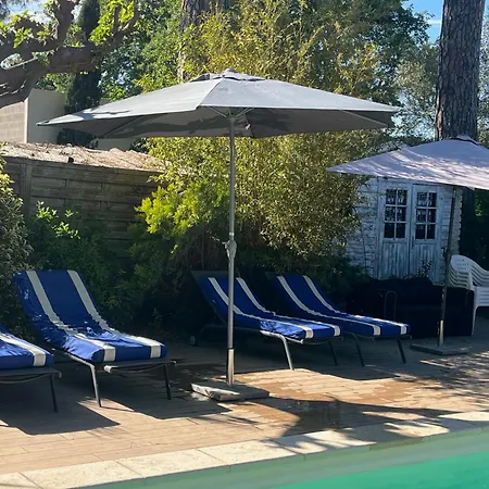 Seville - Piscine Chauffee - Mas Saint-louis 3* Aigues-Mortes