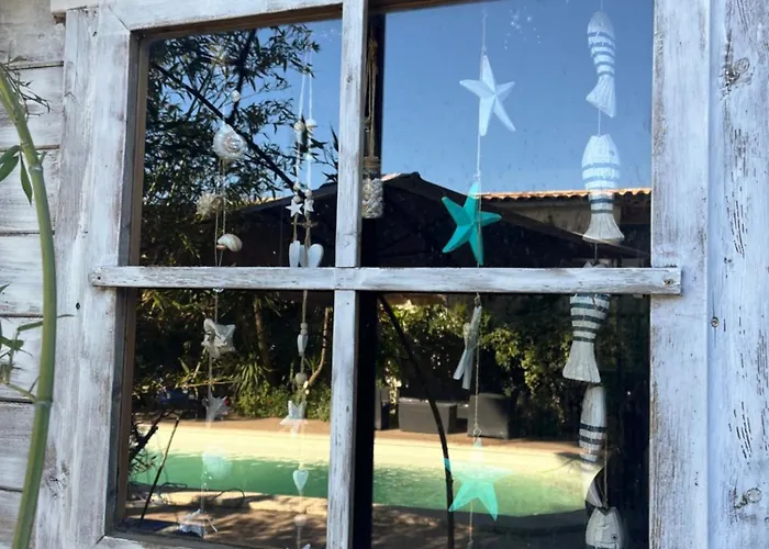 Seville - Piscine Chauffee - Mas Saint-louis ゲストハウス